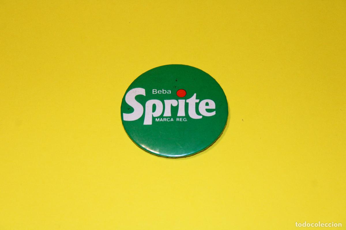 Pins de colecci&oacute;n: CHAPA / PIN SPRITE | BEBA SPRITE | &Oslash; 5.5 cm | Rara Variante Letras Desplazadas Margen Izquierdo