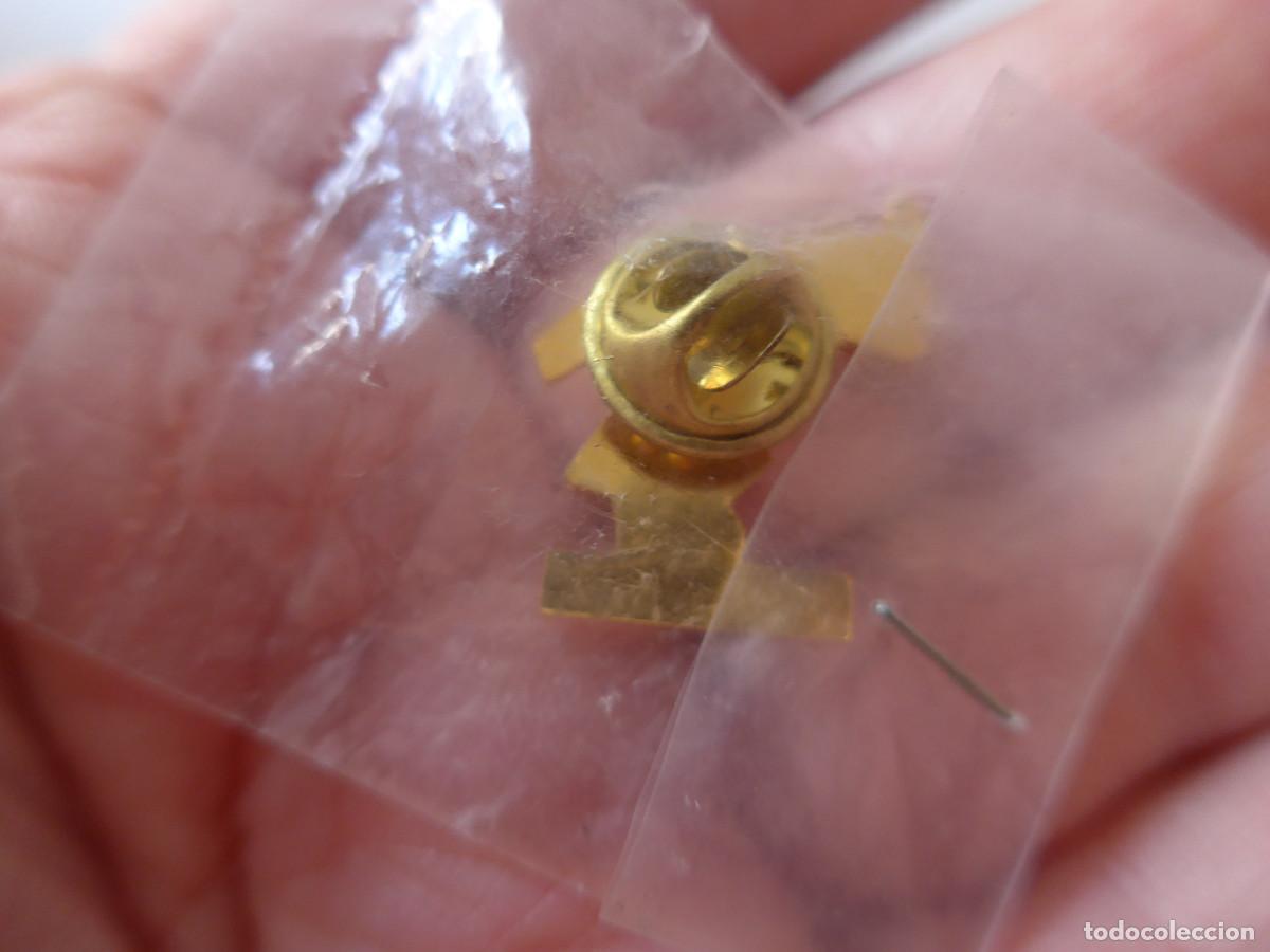 Pins de colecci&oacute;n: PIN PUBLICIDAD DE SONY - Foto 3