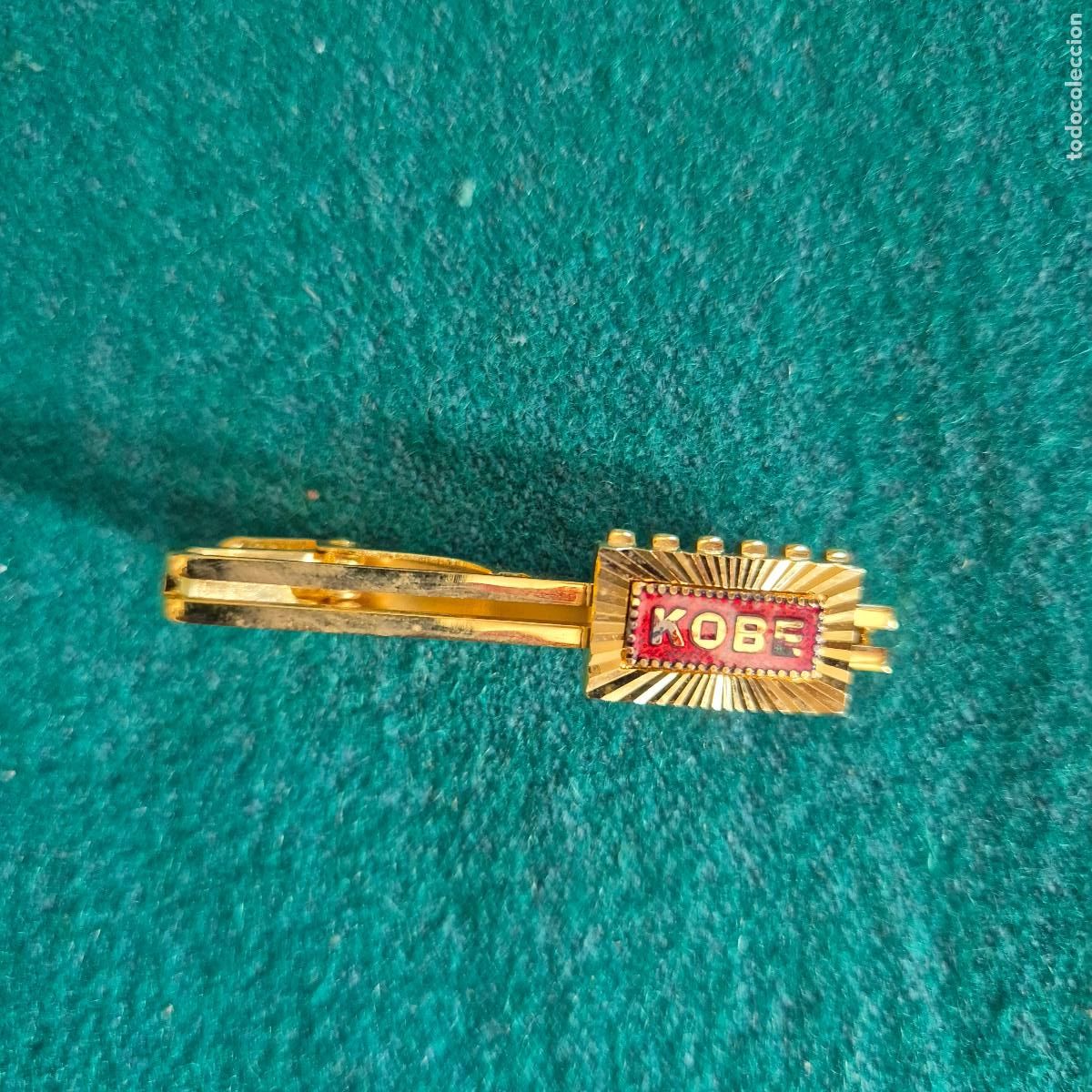 Pins de colecci&oacute;n: TRABA DE CORBATA KOBE