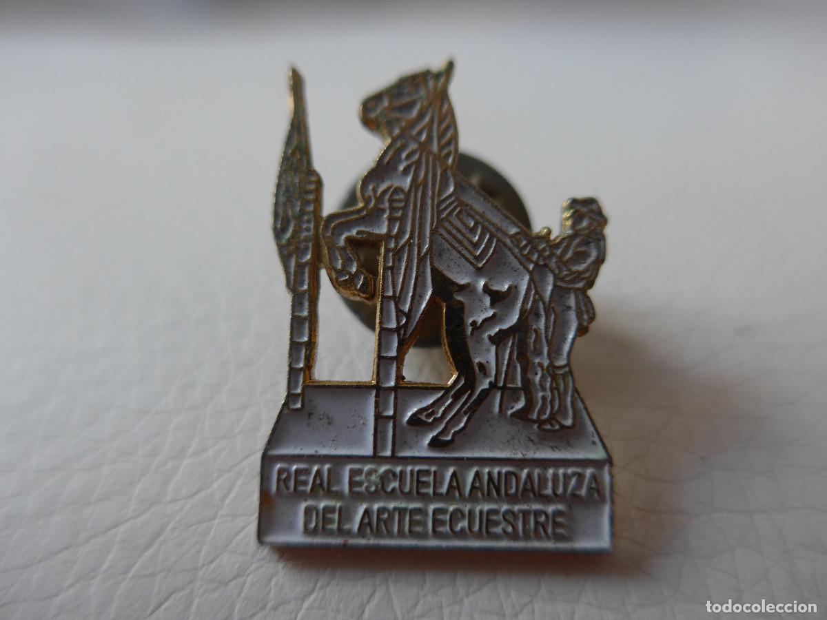 Pins de colecci&oacute;n: PIN REAL ESCUELA ANDALUZA DEL ARTE ECUESTRE