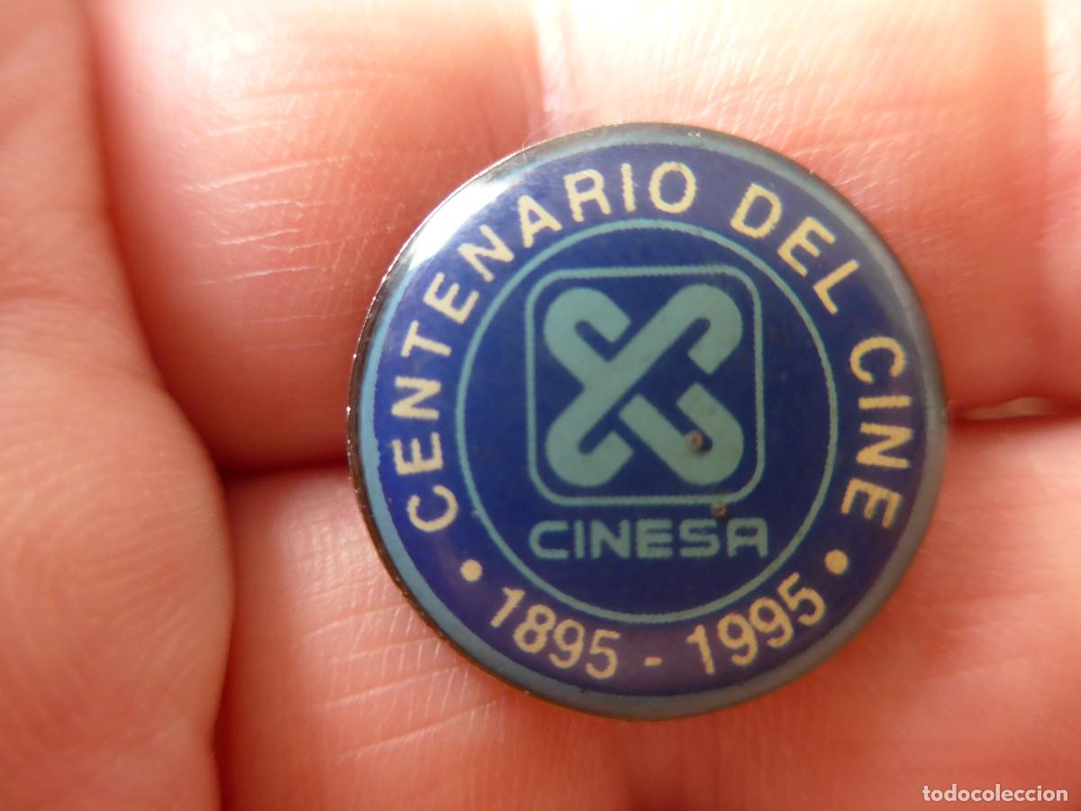 Pins de colecci&oacute;n: PIN CENTENARIO DEL CINE 1895-1995 CINESA - Foto 2