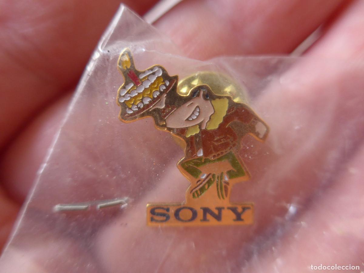 Pins de colecci&oacute;n: PIN PUBLICIDAD DE SONY - Foto 1