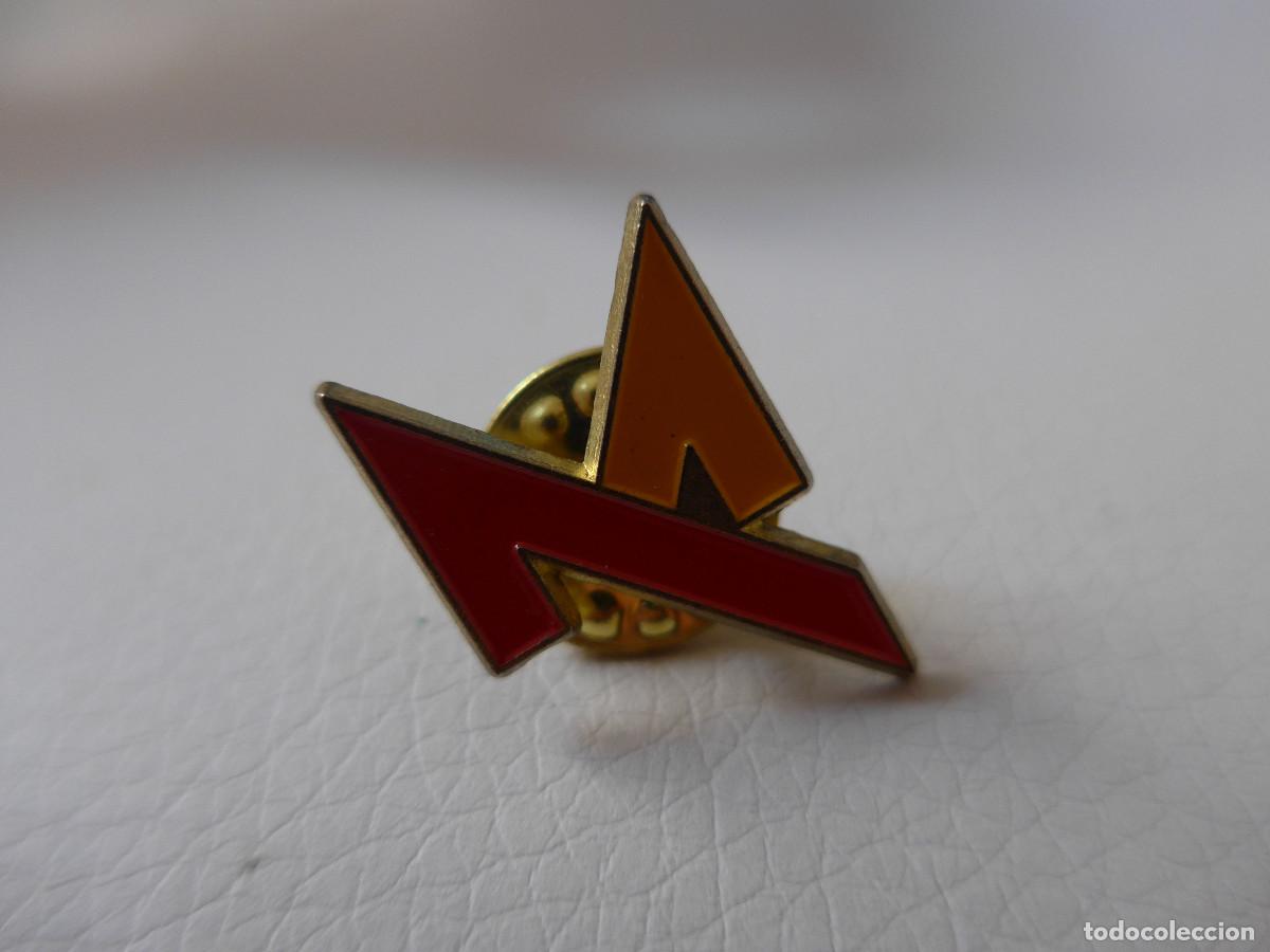 Pins de colecci&oacute;n: PIN LETRA M PUBLICIDAD