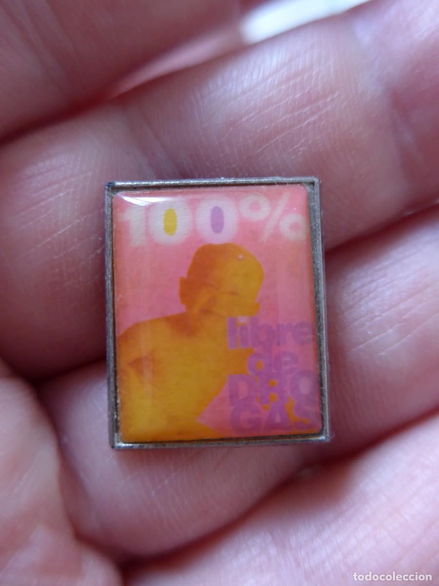 Pins de colecci&oacute;n: PIN 100% LIBRE DE DROGAS - Foto 2