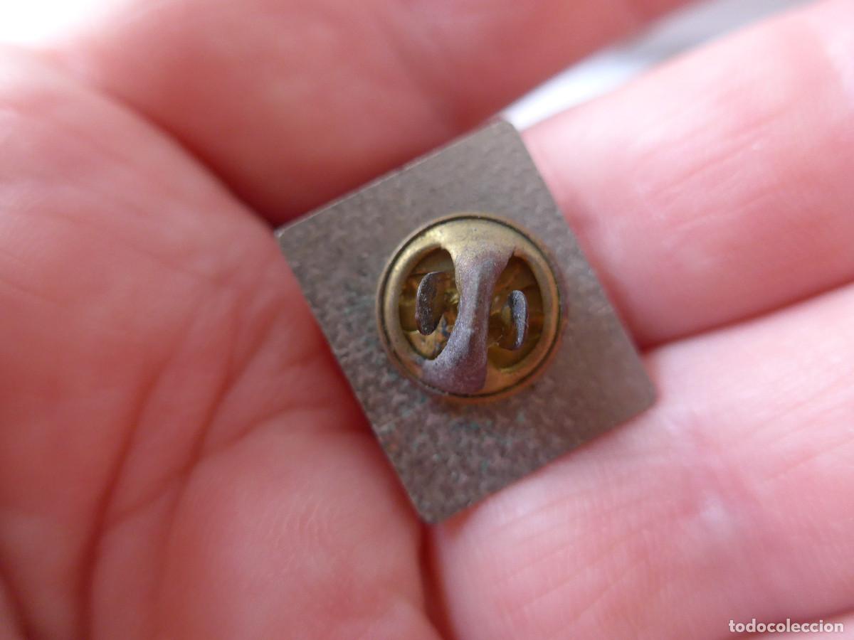 Pins de colecci&oacute;n: PIN 100% LIBRE DE DROGAS - Foto 4