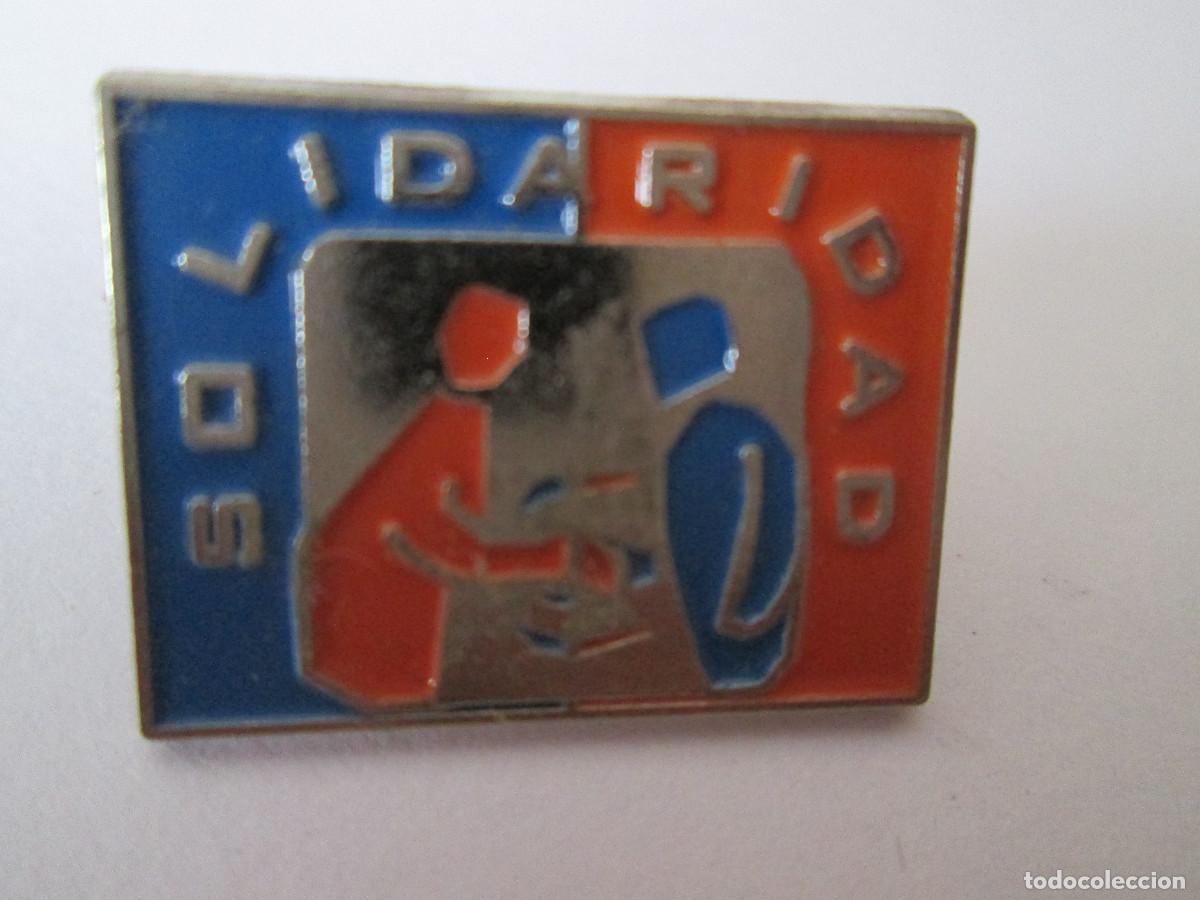Pins de colecci&oacute;n: PIN SOLIDARIDAD - 2,3X1.8 CM - Foto 1