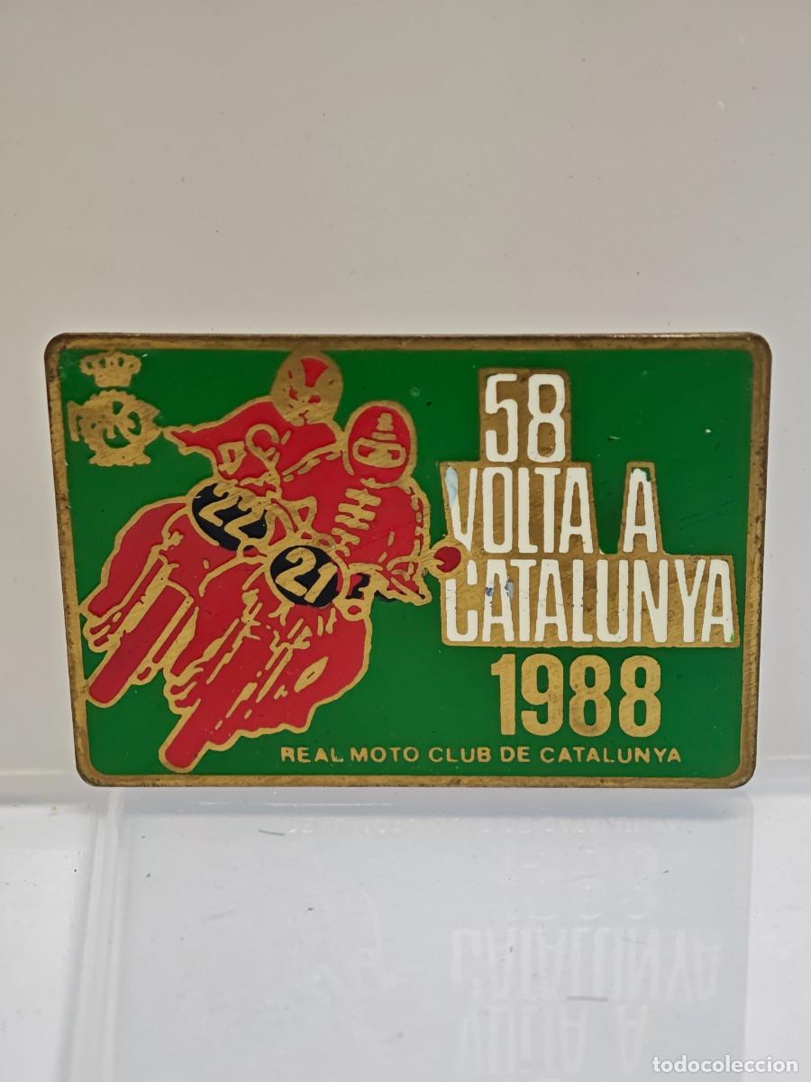 Pins de colecci&oacute;n: PIN INSIGNIA DE AGUJA IMPERDIBLE 58 VOLTA A CATALUNYA REAL MOTO CLUB A&Ntilde;O 1988