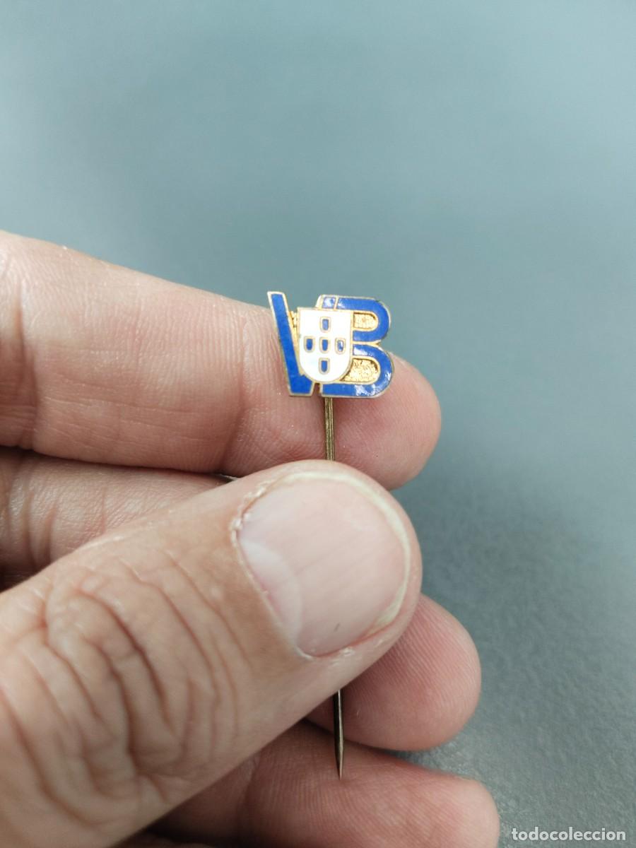 Sammlung von Pins: Insignia esmaltada de alfiler. VB PORTUGAL.