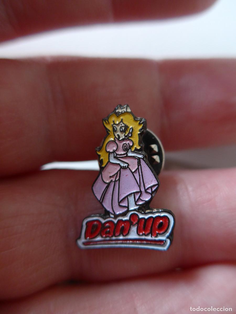 Pins de colecci&oacute;n: PIN PRINCESA PEACH NINTENDO DANUP - Foto 3