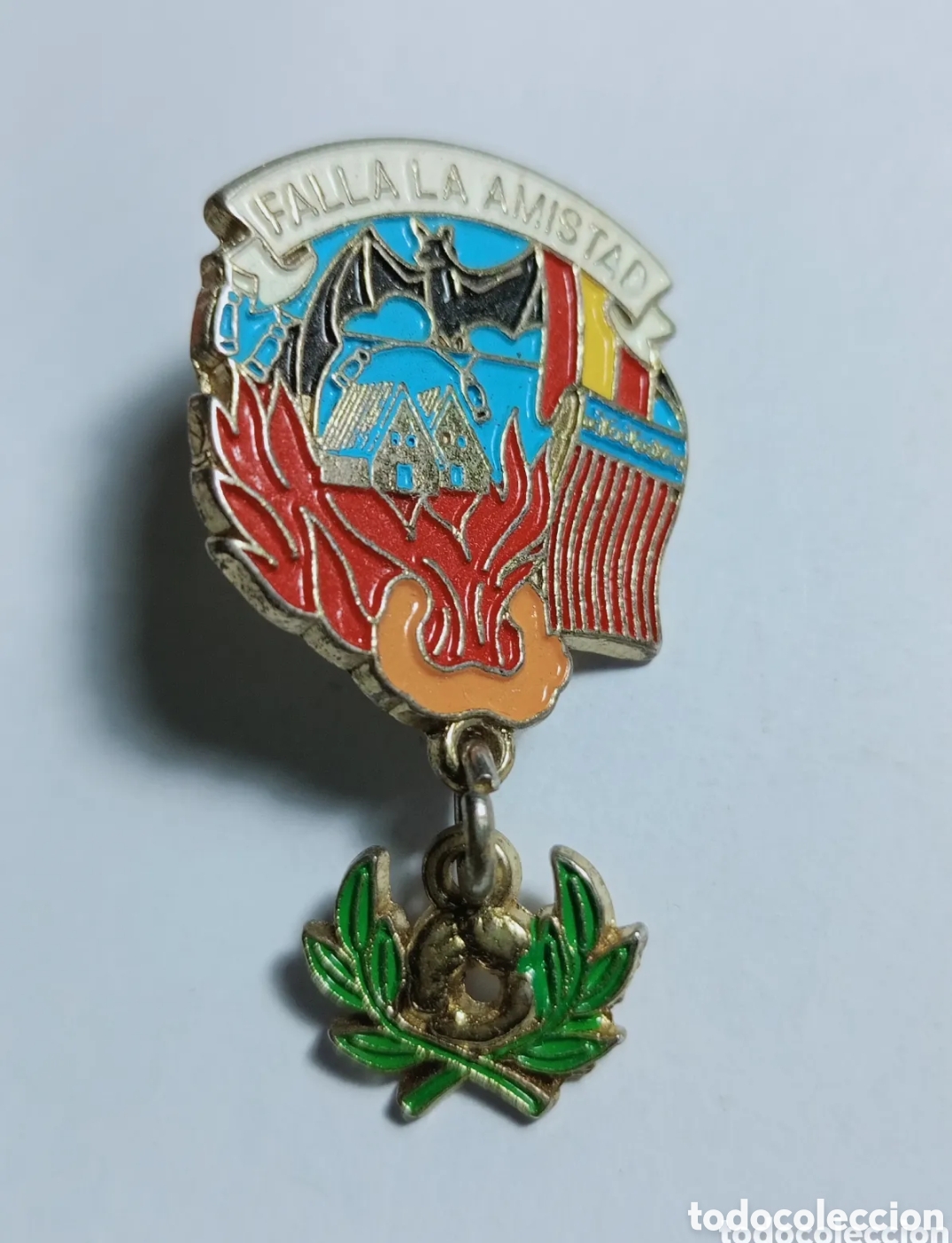Sammlung von Pins: Pin insignia falla la amistad