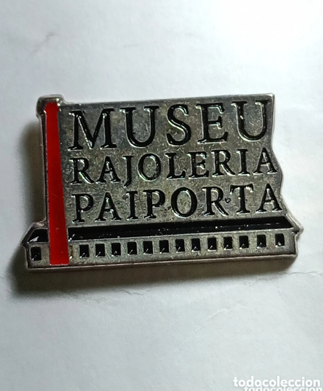 Pin's de collection: Pin museu rajoleria Paiporta museo etnol&oacute;gico recupera oficio ladrillero