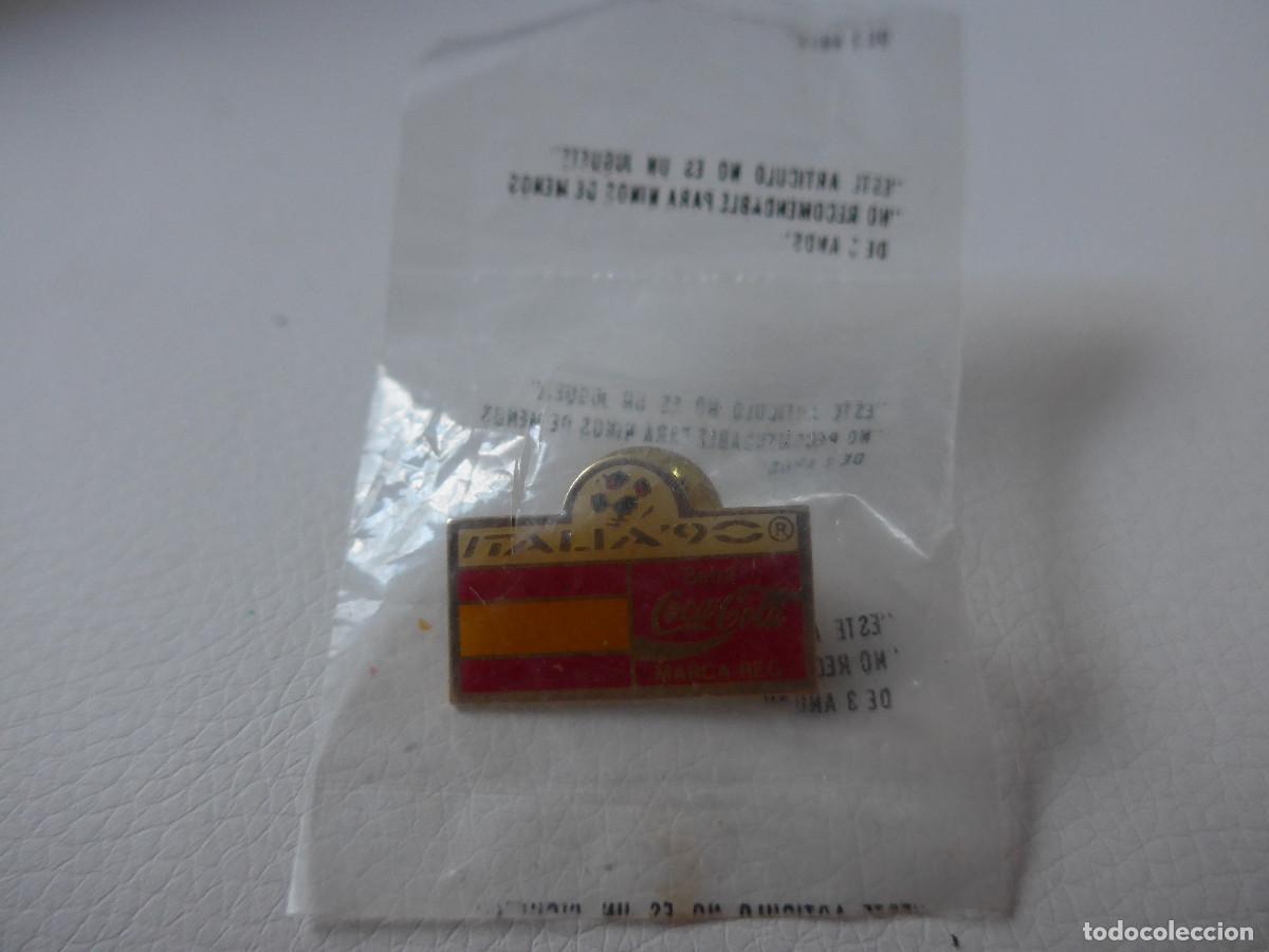 Pins de colecci&oacute;n: PIN COCA COLA Y MUNDIAL ITALIA 90