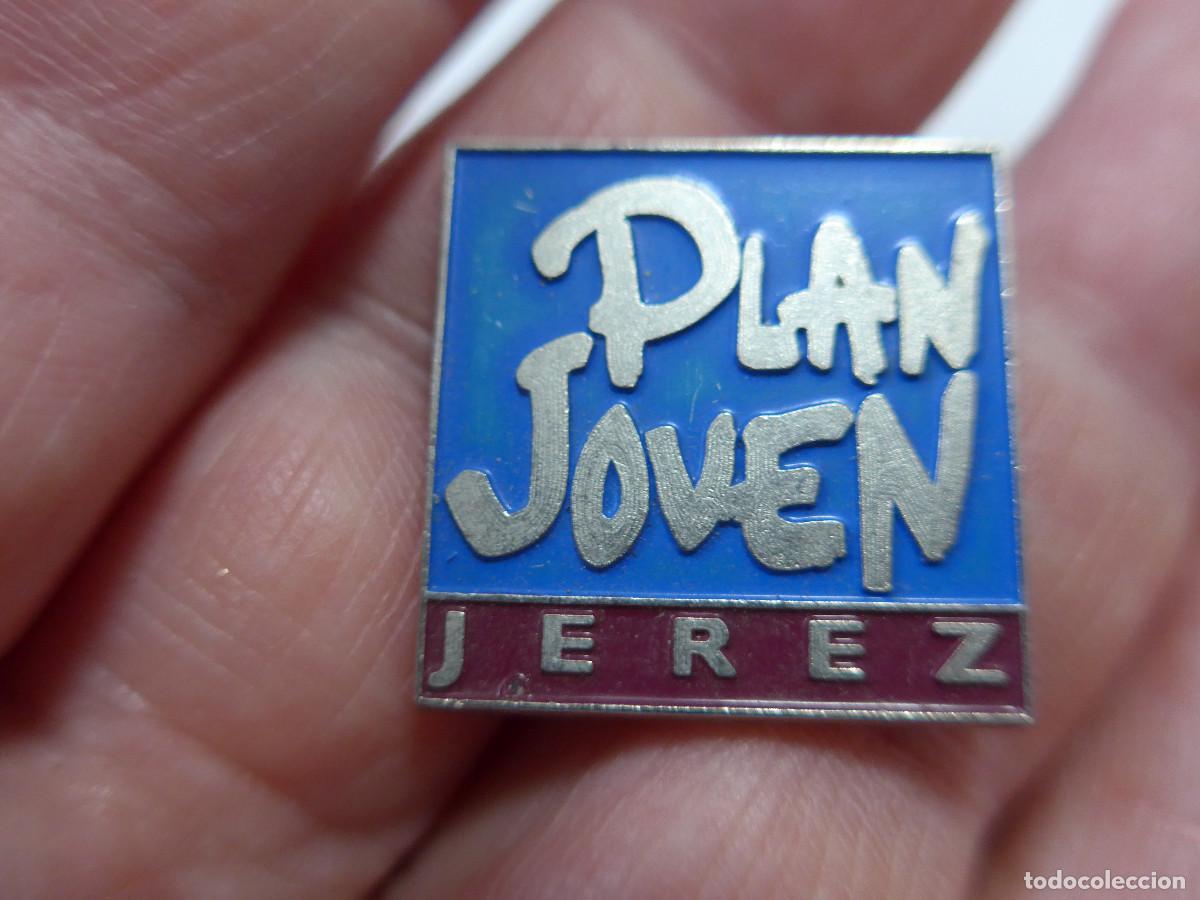 Pins de colecci&oacute;n: PIN PLAN JOVEN JEREZ - Foto 2