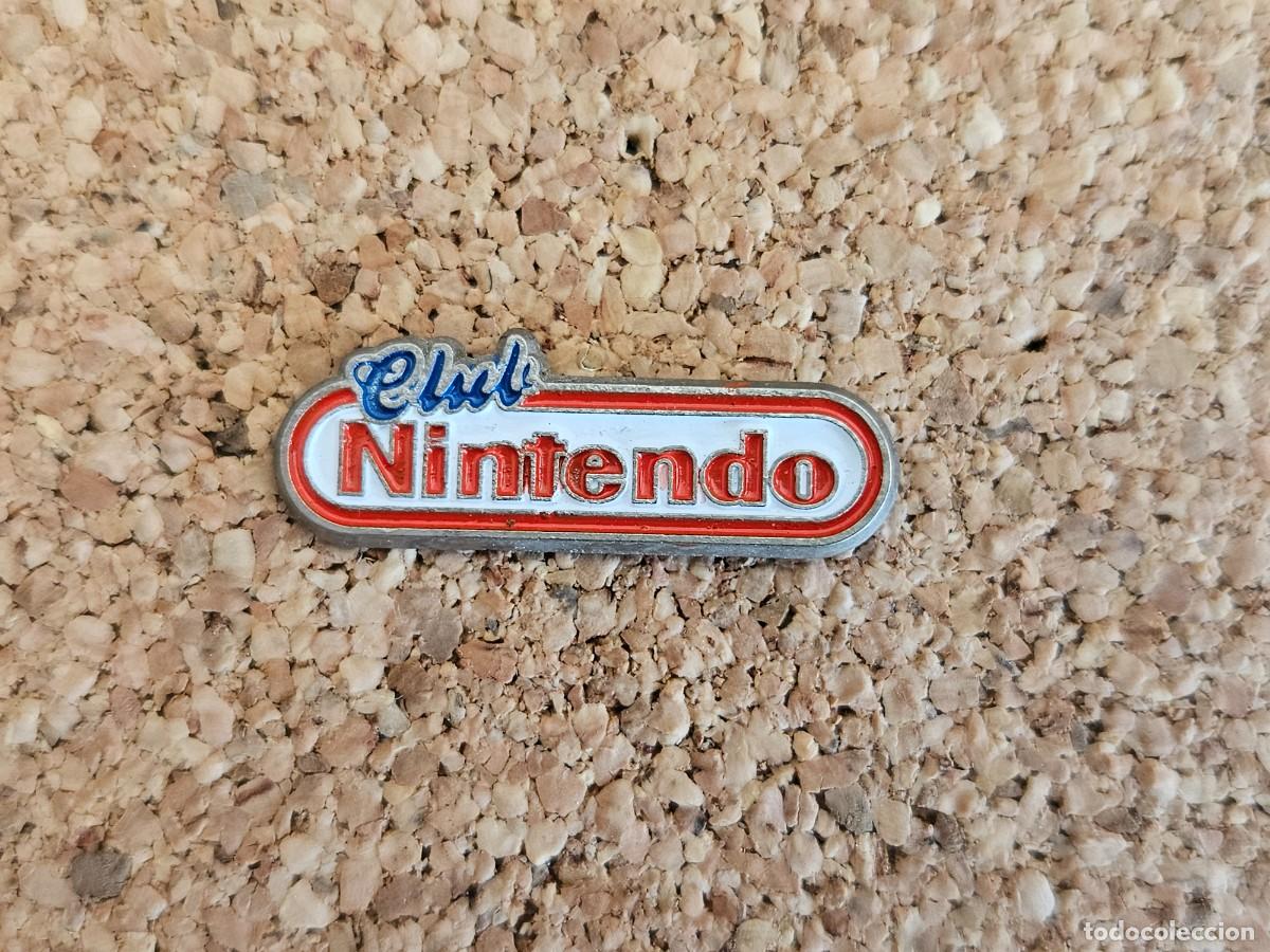 Pins de colecci&oacute;n: Pin del hiper m&iacute;tico club nintendo creadores del m&aacute;s m&iacute;tico a&uacute;n super mario rival de Sega pins pines