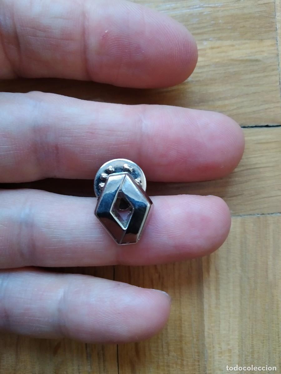 Pins de cole&ccedil;&atilde;o: PIN LOGO LOGOTIPO COCHE RENAULT