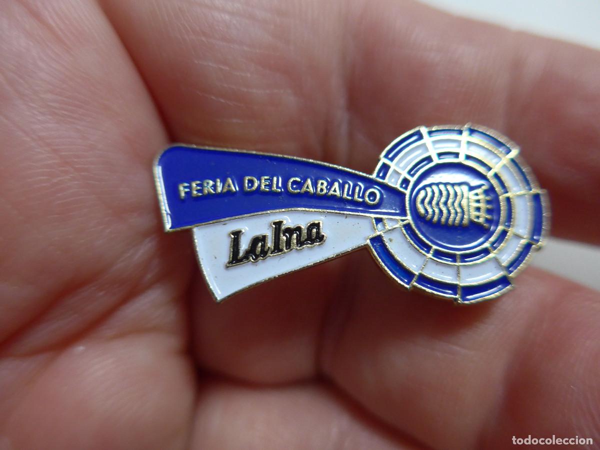 Pins de colecci&oacute;n: PIN FERIA DEL CABALLO LA INA - Foto 2