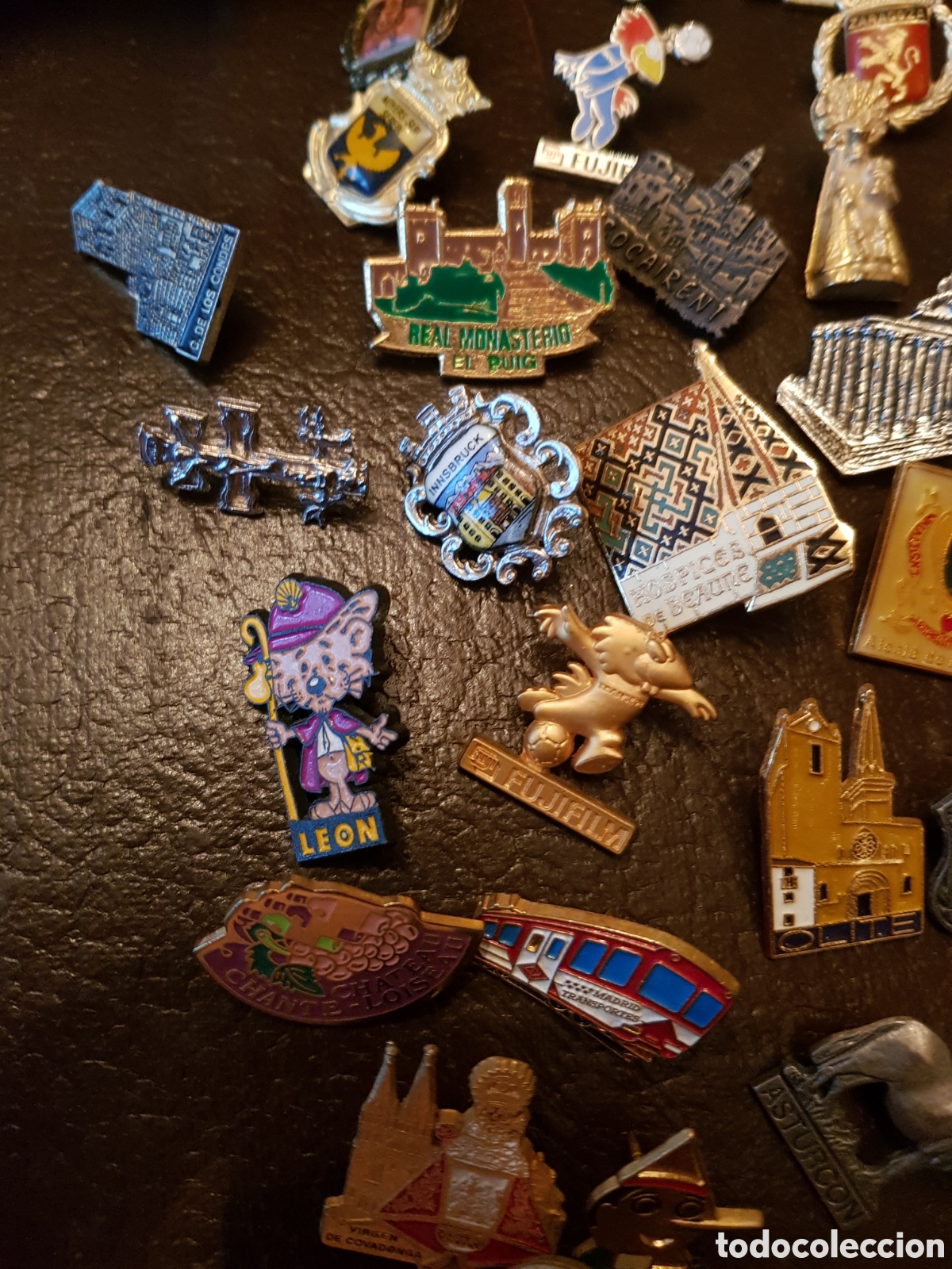 Pins de colecci&oacute;n: LOTE DE 100 ANTIGUOS PINES - Foto 2