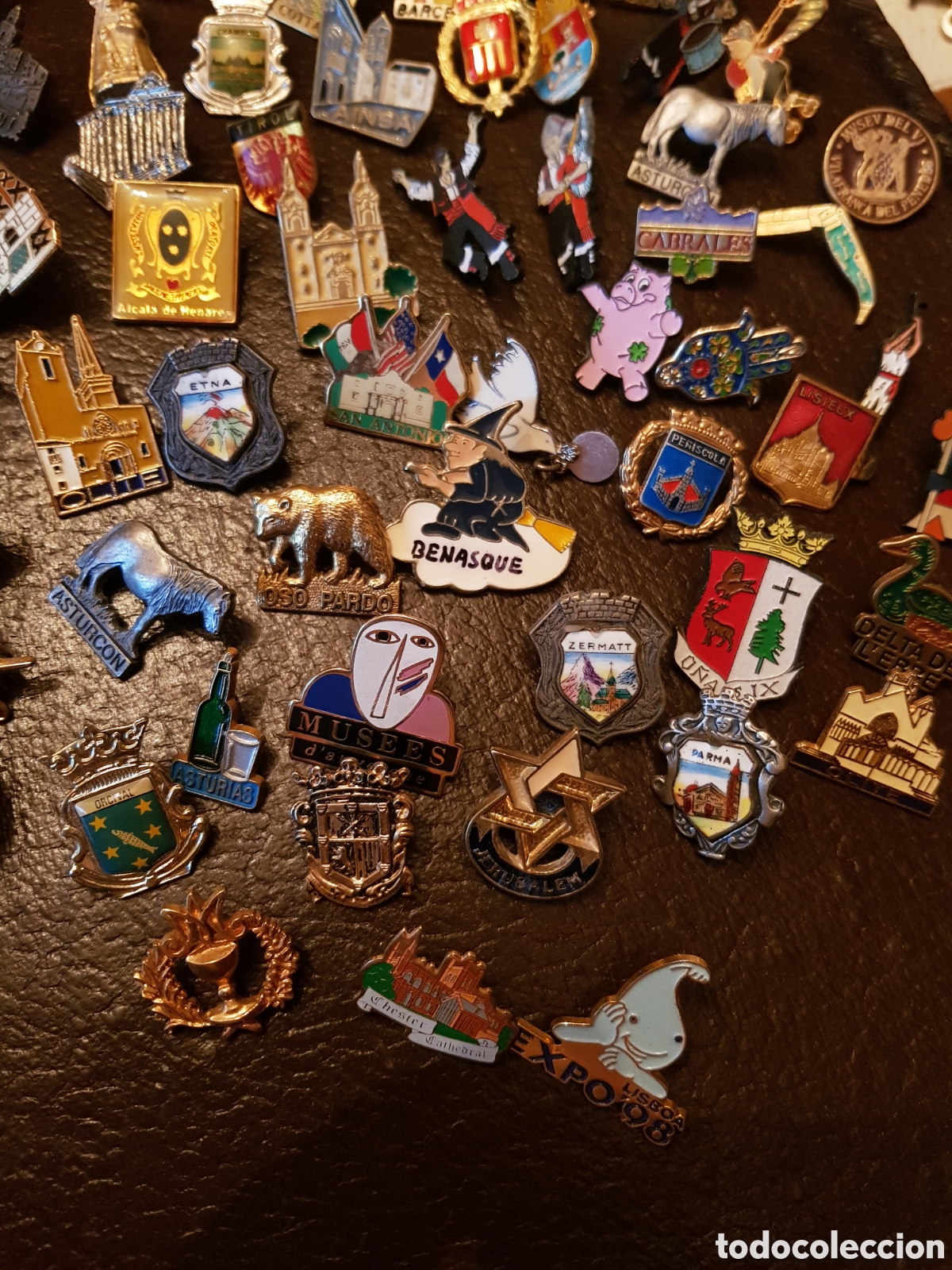 Pins de colecci&oacute;n: LOTE DE 100 ANTIGUOS PINES - Foto 5