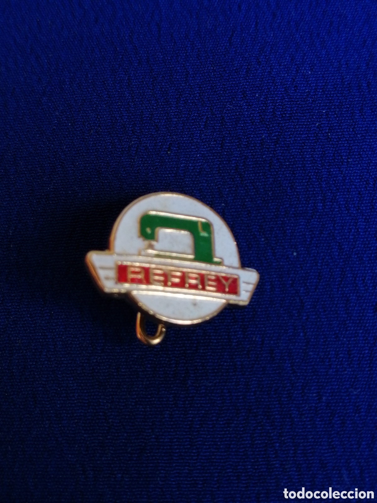 Pins de colecci&oacute;n: REFREY M&Aacute;QUINAS DE COSER PUBLICIDAD INSIGNIA DE ALFILER ANTIGUA