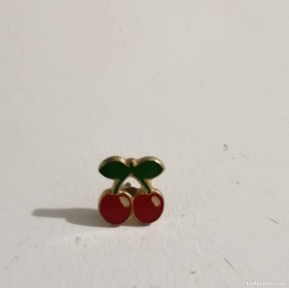 Pins e Spille di collezione: PIN INSIGNIA BROCHE PACHA DISCOTECA