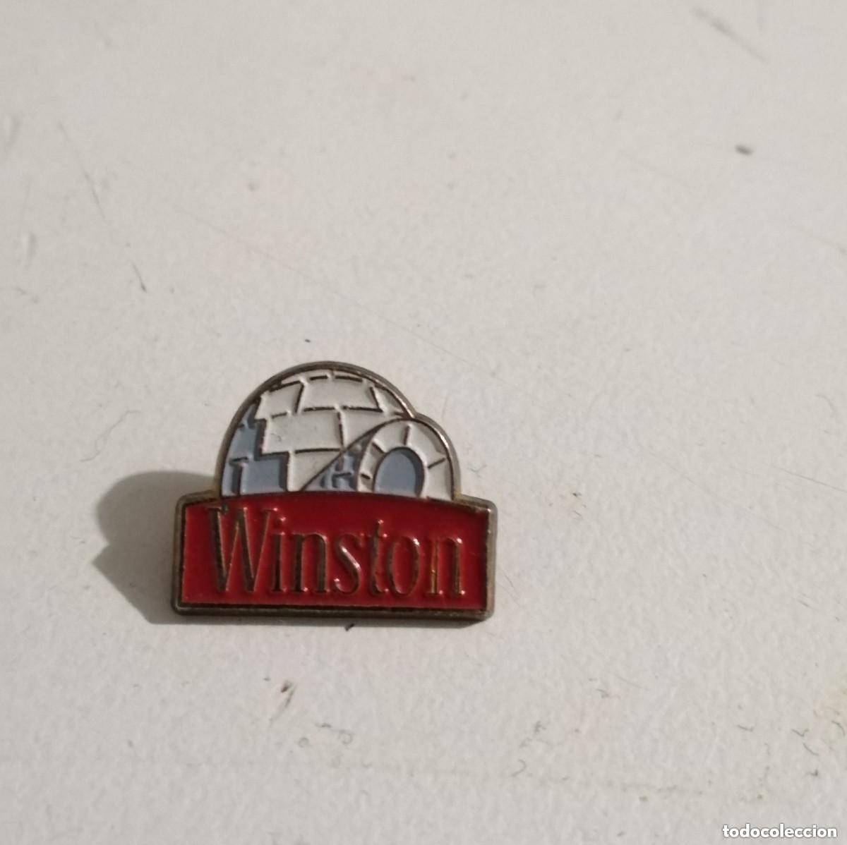 Collection pins: PIN INSIGNIA BROCHE WINSTON IGL&Uacute;