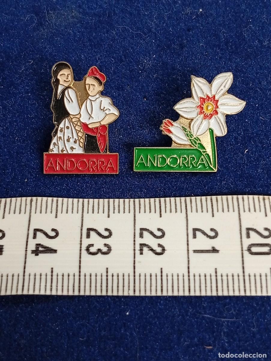 Pins de colecci&oacute;n: PIN TRAJES REGIONALES Y FLORA ANDORRA,