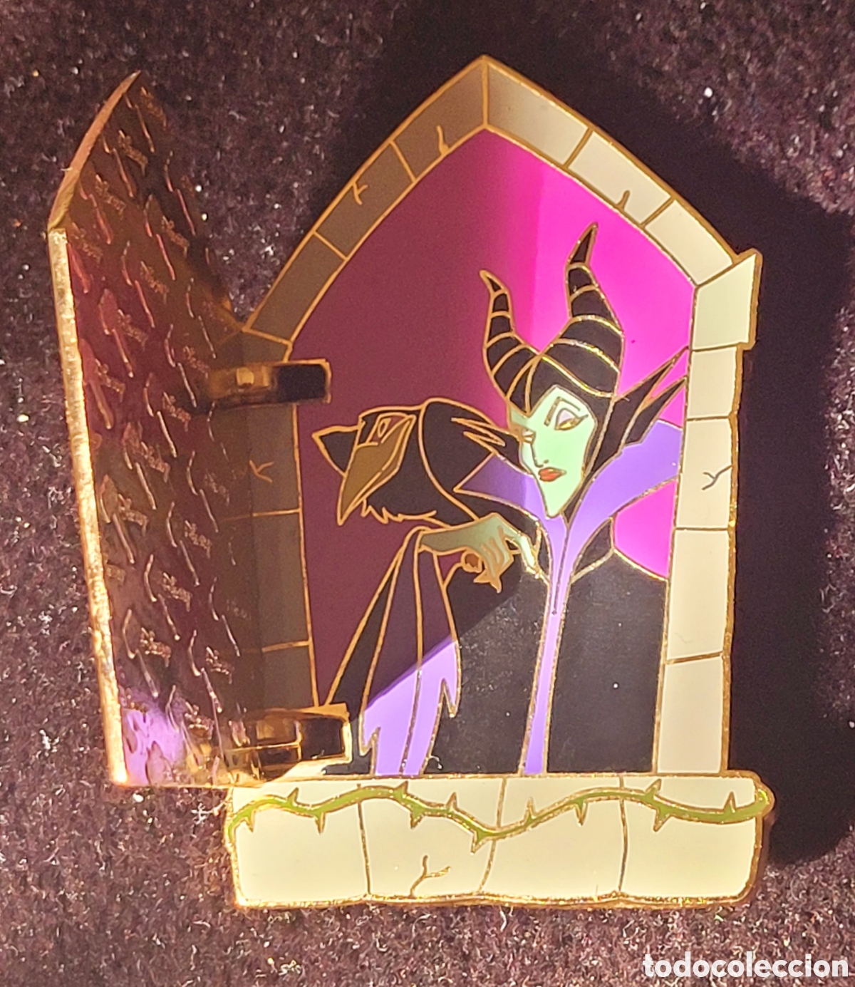 Pins de colecci&oacute;n: MUY DIFICIL: Precioso Disney Auctions pin edicion limitada Malefica Maleficent estilo vidrieras