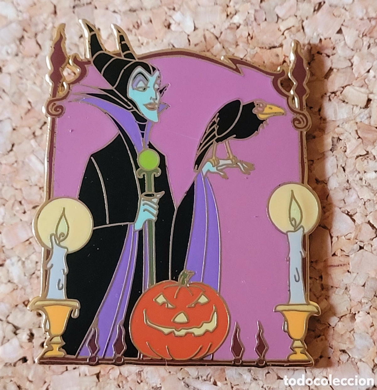 Pins de colecci&oacute;n: DIFICIL: Precioso Disney Auctions pin edicion limitada Malefica y Diablo Halloween
