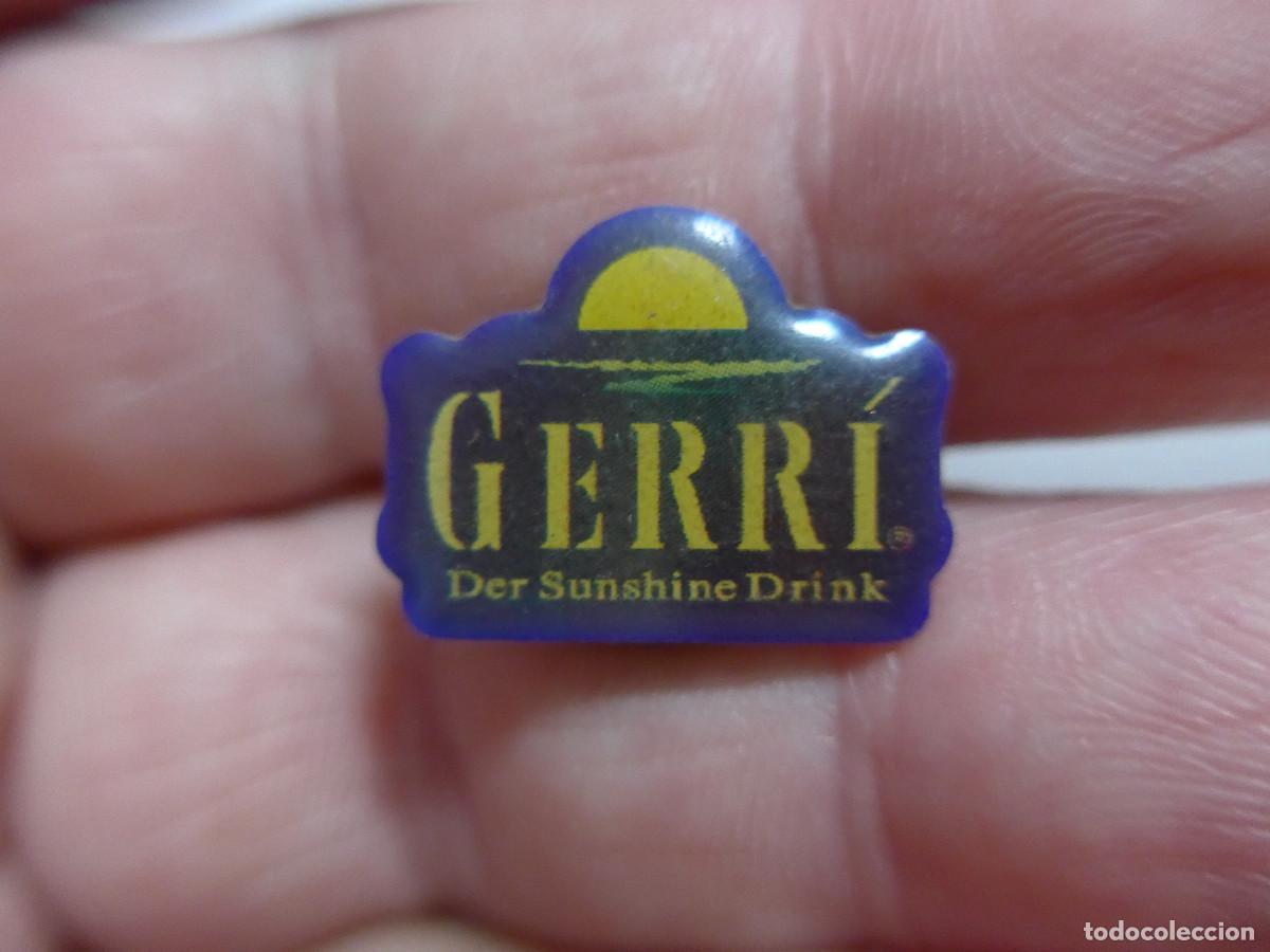 Pins de colecci&oacute;n: PIN GERRI DER SUNSHINE DRINKS