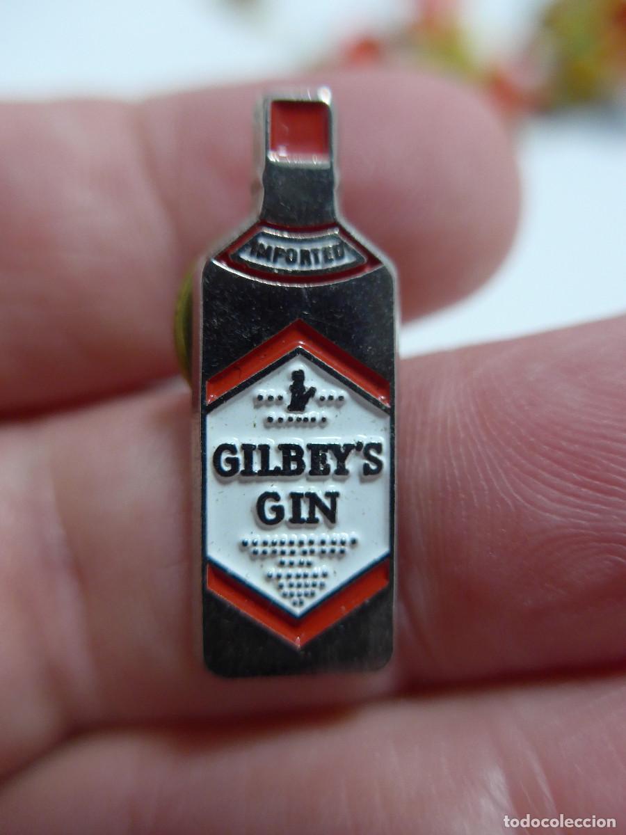 Pins de colecci&oacute;n: PIN BOTELLA DE GILBEYS GIN - Foto 2