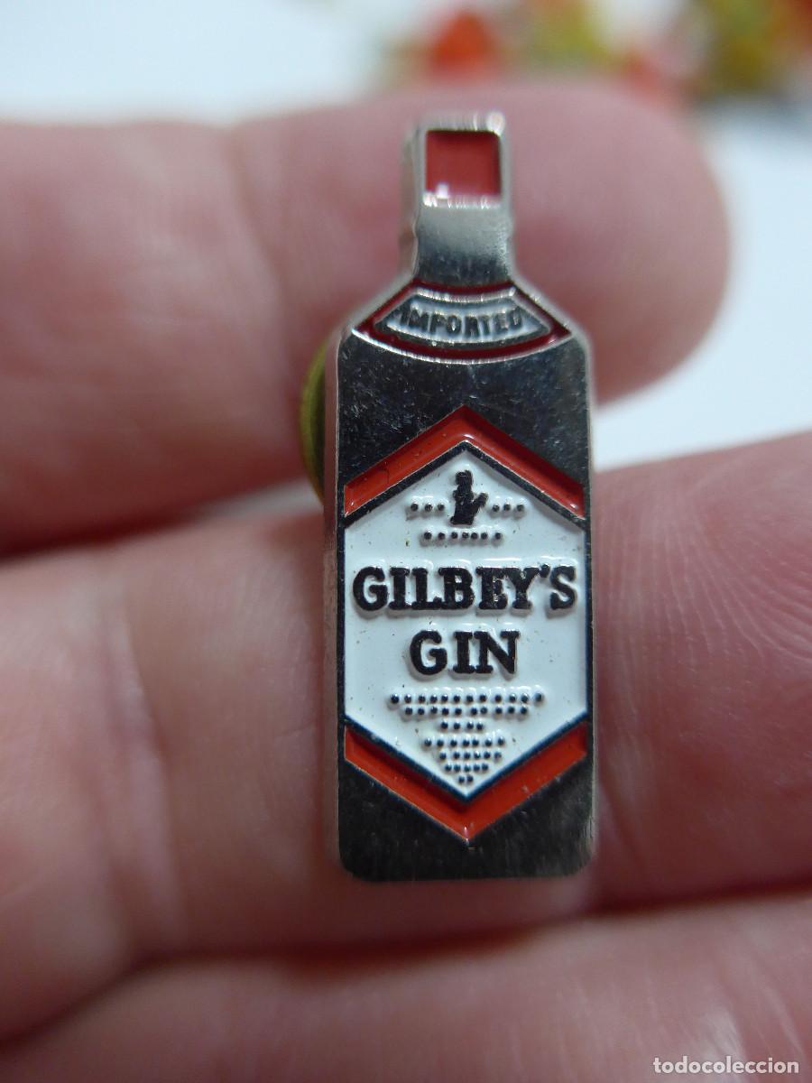 Pins de colecci&oacute;n: PIN BOTELLA DE GILBEYS GIN - Foto 3