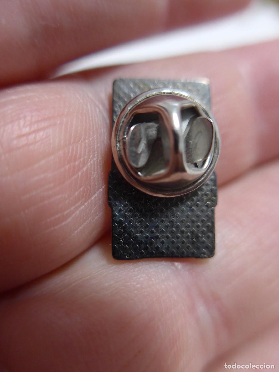 Pins de colecci&oacute;n: PIN UTO UGT O.N.C.E. - Foto 3