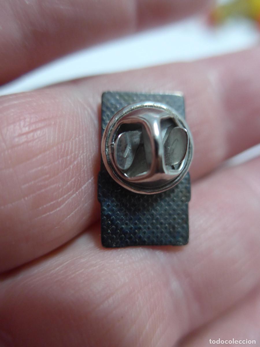 Pins de colecci&oacute;n: PIN UTO UGT O.N.C.E. - Foto 4
