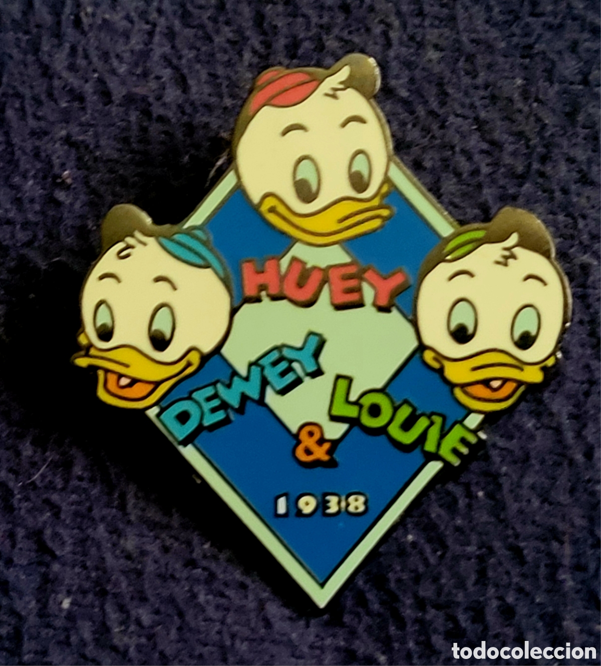 Pins de colecci&oacute;n: Bonito pin original Disney 'Jorgito, Juanito y Jaimito ' serie Countdown to the Millenium