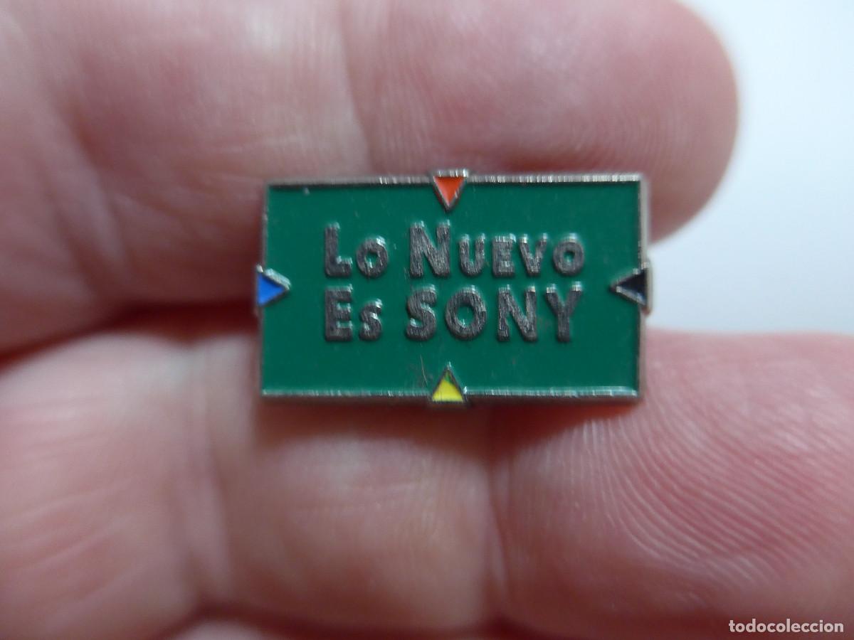 Pins de colecci&oacute;n: PIN LO NUEVO ES SONY