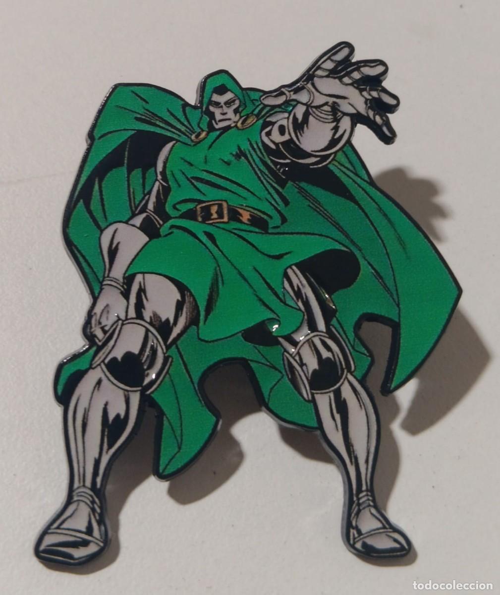 Pins de colecci&oacute;n: BONITO PIN DE METAL SERIE MARVEL SUPERHEROES DOCTOR DOOM MUERTE