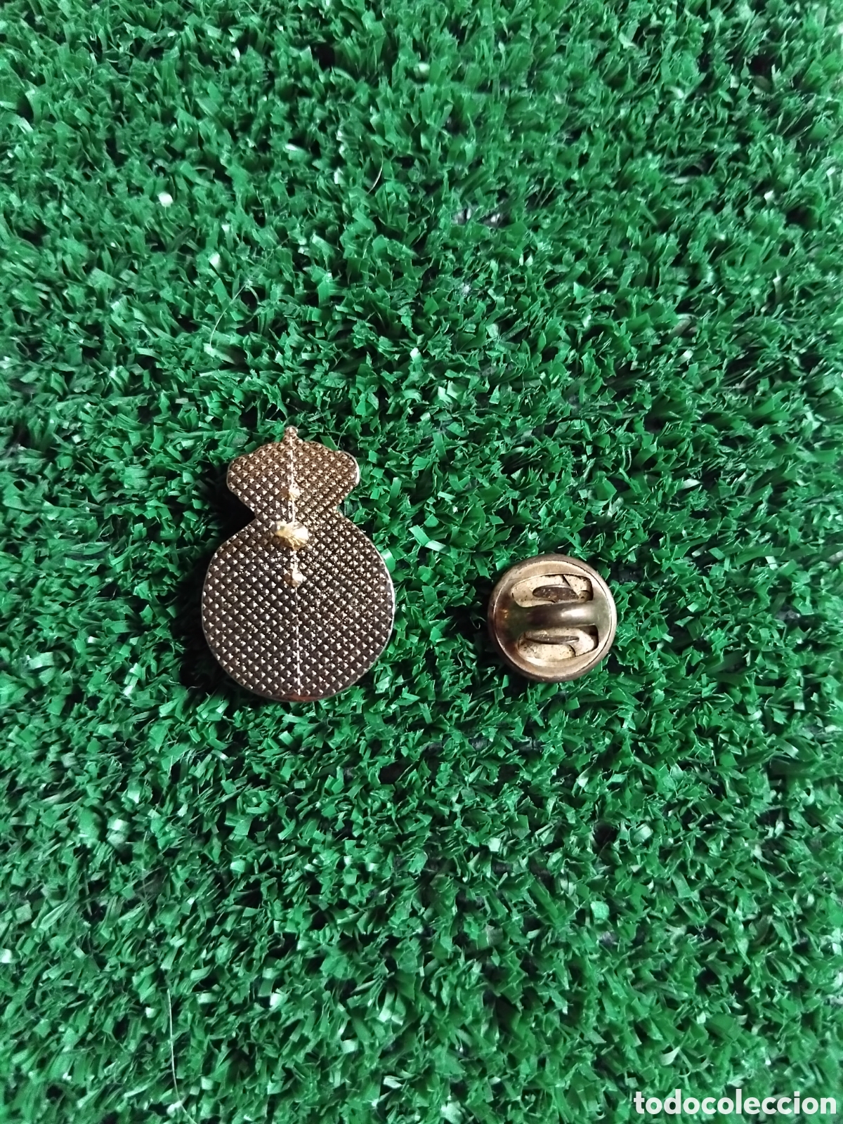 Pins de colecci&oacute;n: Pin de la Guardia Real - Foto 4