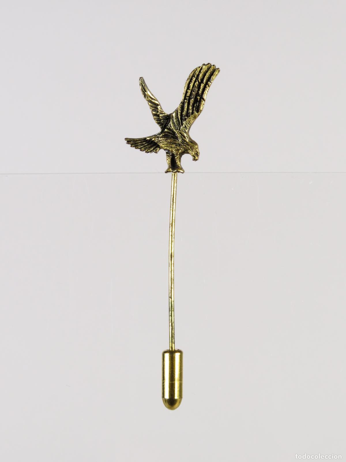 Pins de colecci&oacute;n: Alfiler corbata &aacute;guila metal dorado segunda mitad S XX