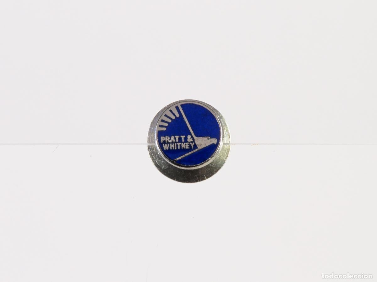 Pins de colecci&oacute;n: Pin ojal compa&ntilde;&iacute;a USA Pratt & Whitney avi&oacute;n motor metal plateado esmalte segunda mitad S XX
