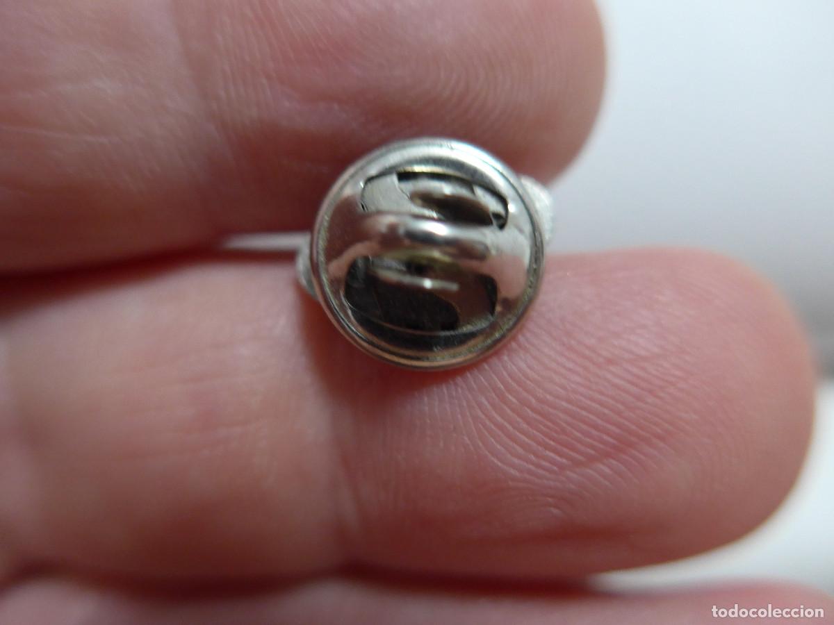Pins de colecci&oacute;n: PIN LOGO O MARCA AUDI - Foto 3