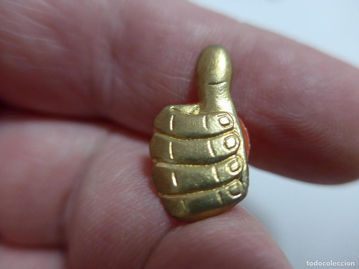 Pins de colecci&oacute;n: PIN MANO CON DEDO PULGAR HACIA ARRIBA