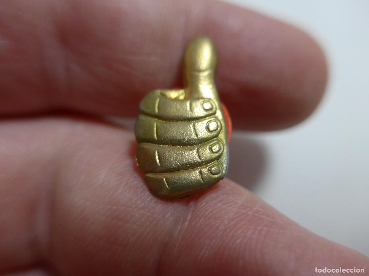 Pins de colecci&oacute;n: PIN MANO CON DEDO PULGAR HACIA ARRIBA