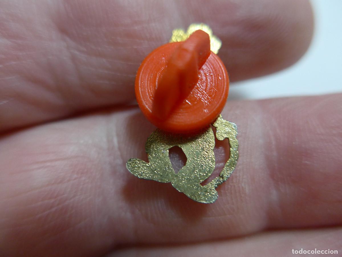 Pins de colecci&oacute;n: PIN CHARLOT CHARLES CHAPLIN - Foto 3