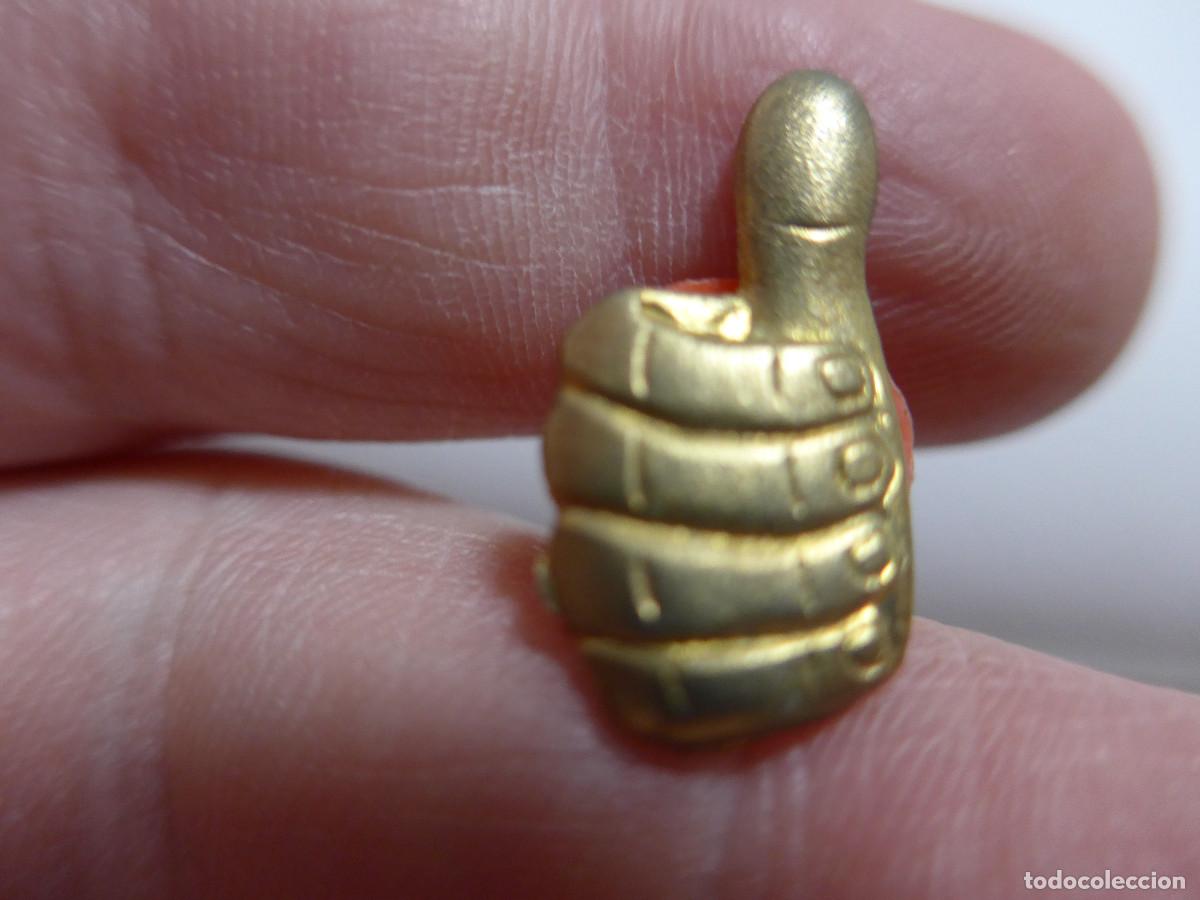Pins de colecci&oacute;n: PIN MANO CON DEDO PULGAR HACIA ARRIBA