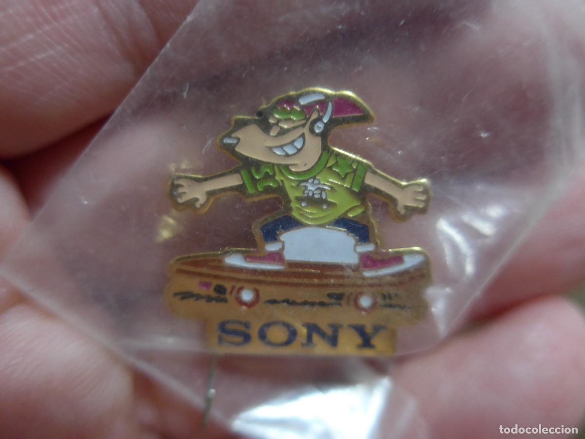 Pins de colecci&oacute;n: PIN PUBLICIDAD DE SONY - Foto 2