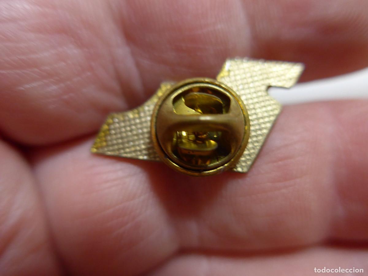Pins de colecci&oacute;n: PIN PUBLICIDAD N1 LA COPA - Foto 3