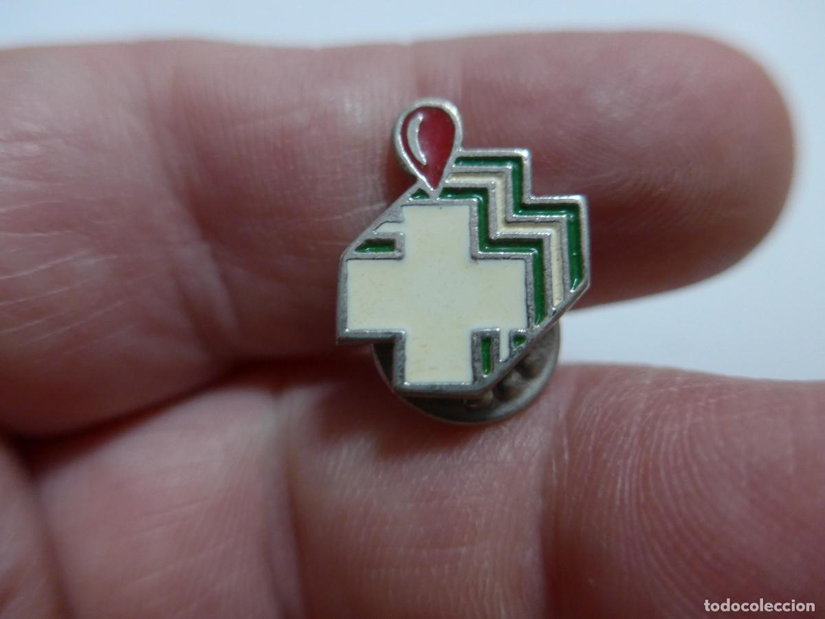Pins de colecci&oacute;n: PIN DONANTE DE SANGRE - Foto 2