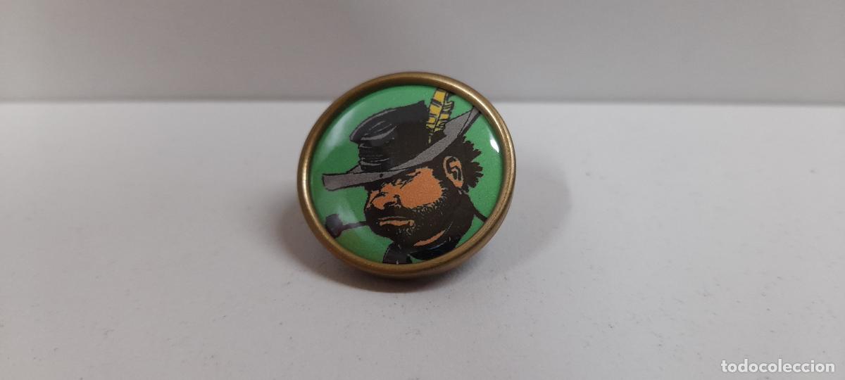 Pins de colecci&oacute;n: ANTIGUO PIN - PERSONAJES DEL COMIC ESPA&Ntilde;OL . ORIGINAL A&Ntilde;OS 60 / 70 . MEDIDA DE DIAMETRO 2,5 CM