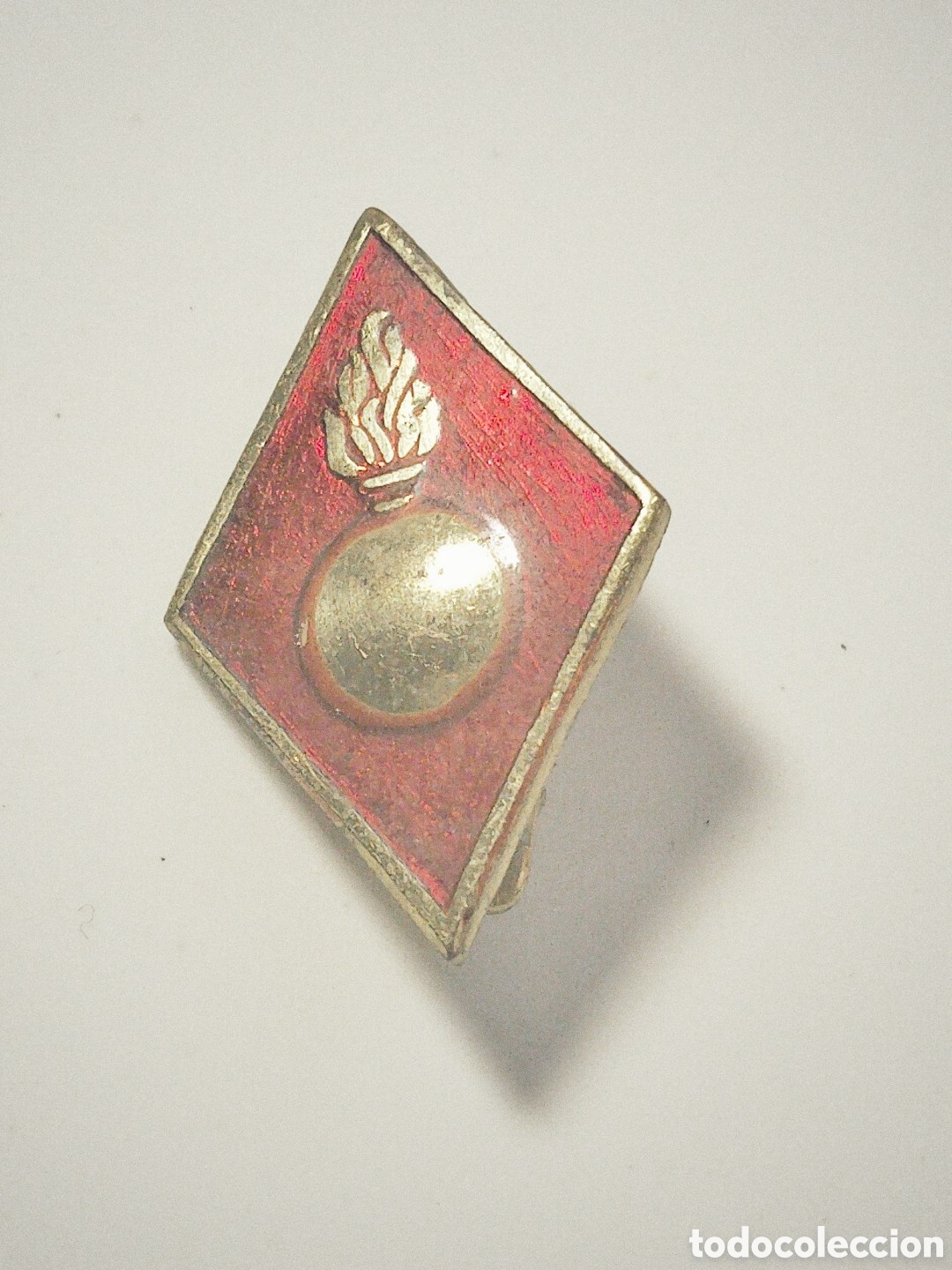 Pins de colecci&oacute;n: Rombo para cuello Infateria. A&ntilde;os 40 -80