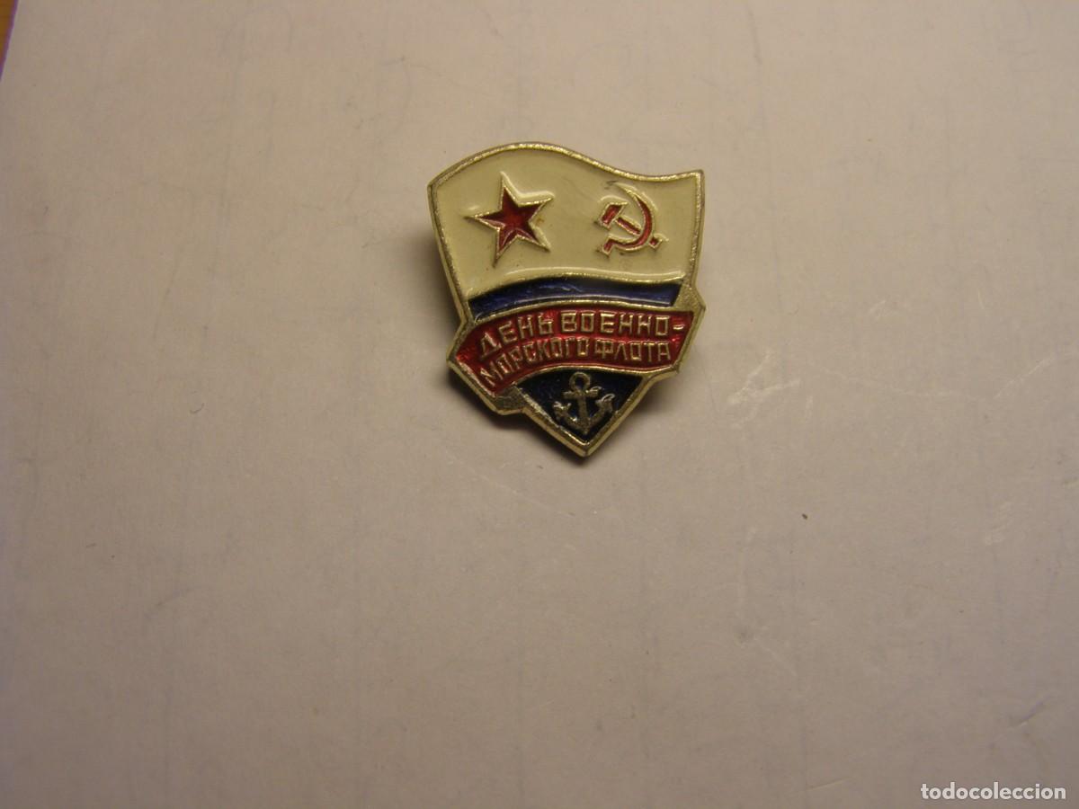 Pins de colecci&oacute;n: Antigua insignia sovi&eacute;tica. - Foto 1